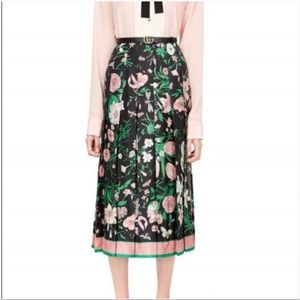 GUCCI Black Floral Silk Pleated Skirt